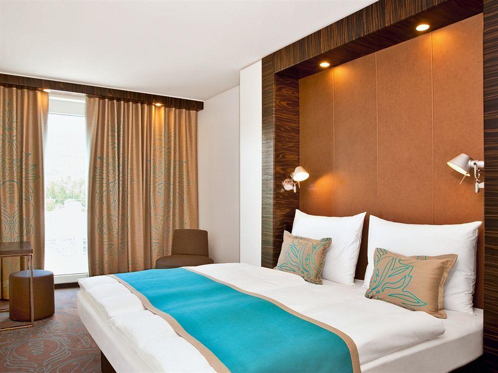 Motel One Rostock Ngoại thất bức ảnh