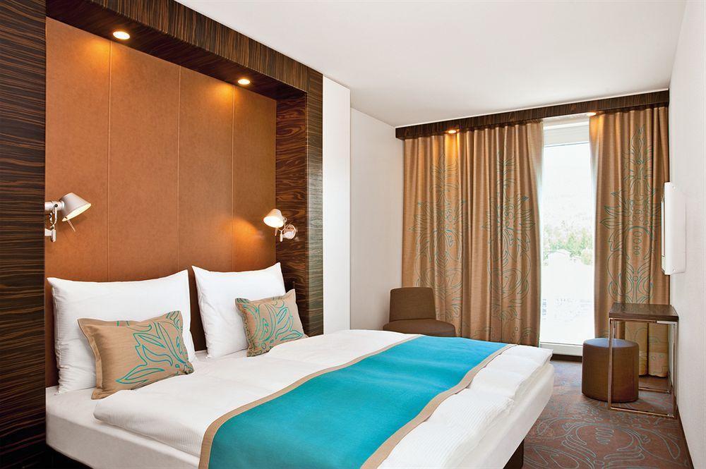 Motel One Rostock Ngoại thất bức ảnh